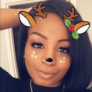 Meet your Posher, Courtney